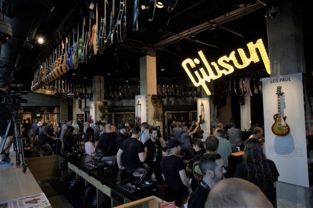 Fans enjoy Gibson Garage Fest on The Table Read